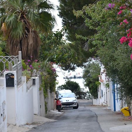 Confortevole Appartamento A Pochi Passi Dal Mare Cala Gonone Exteriör bild